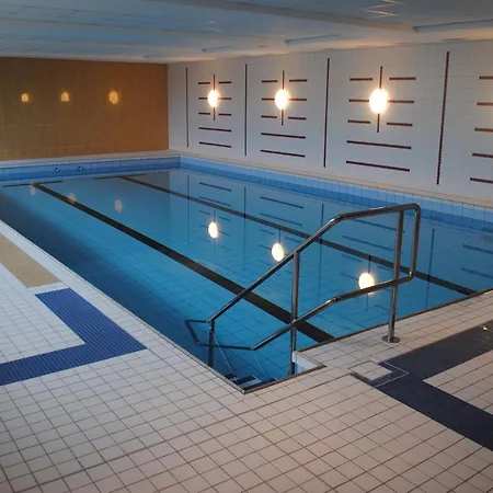 Hanseatic 208 * 더넨